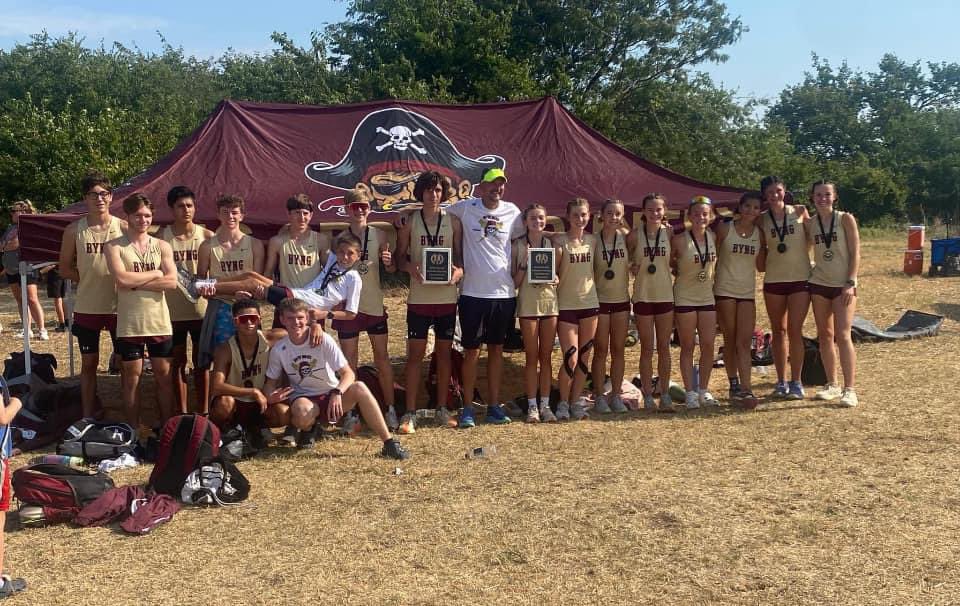 Byng Track & XC tweet media