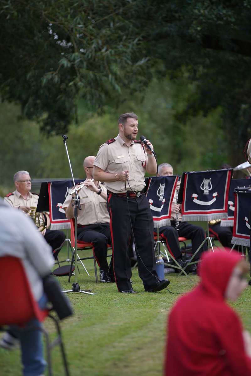 MarkYoungMedia1's tweet photo. 1 Brigade Band performing in Ballincollig on Friday last. https://t.co/Cl3DPy1eVN