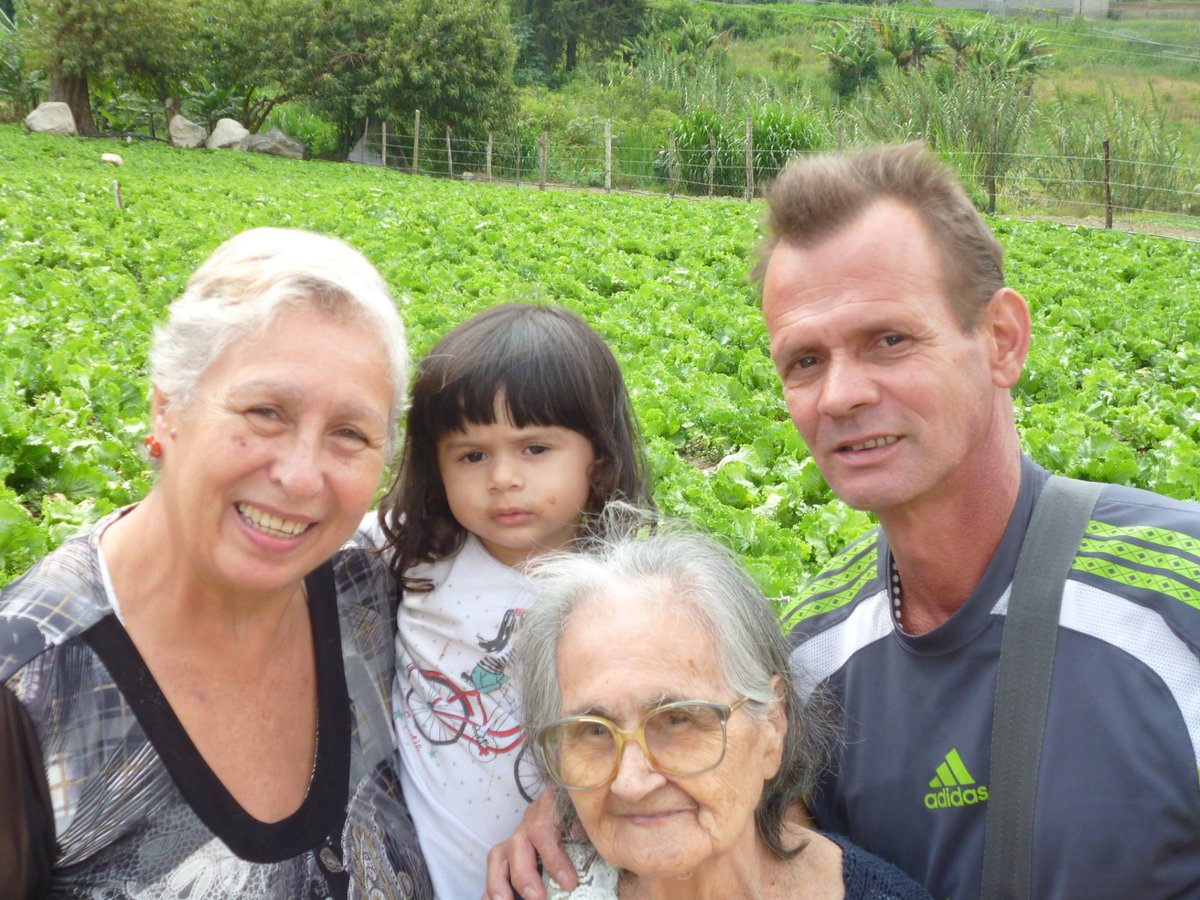 Zaquyely's tweet photo. EN TU FECHA NATAL MADRE DESCANSA EN PAZ Y MI GRATITUD INFINITA  MADRE MIA . TE AMO Y VIVES EN MI POR SIEMPRE https://t.co/KxmRTXBlIO