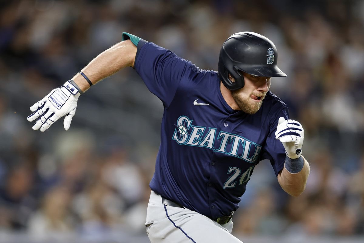 EastCoastMs_'s tweet image. Luke Raley has had an insane month of August for the Seattle Mariners:

.283 AVG
.630 SLG
.443 OBP
18% BB rate
5 HR 
13 RBI
203 wRC+
0.8 WAR

Love to see Nuke Raley being awesome👀
