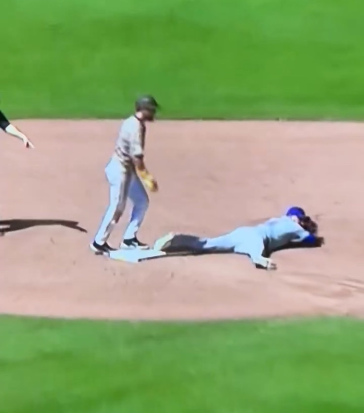 MikePlatania's tweet photo. @jon_bois watching baseball https://t.co/E3aEQ9cwhY