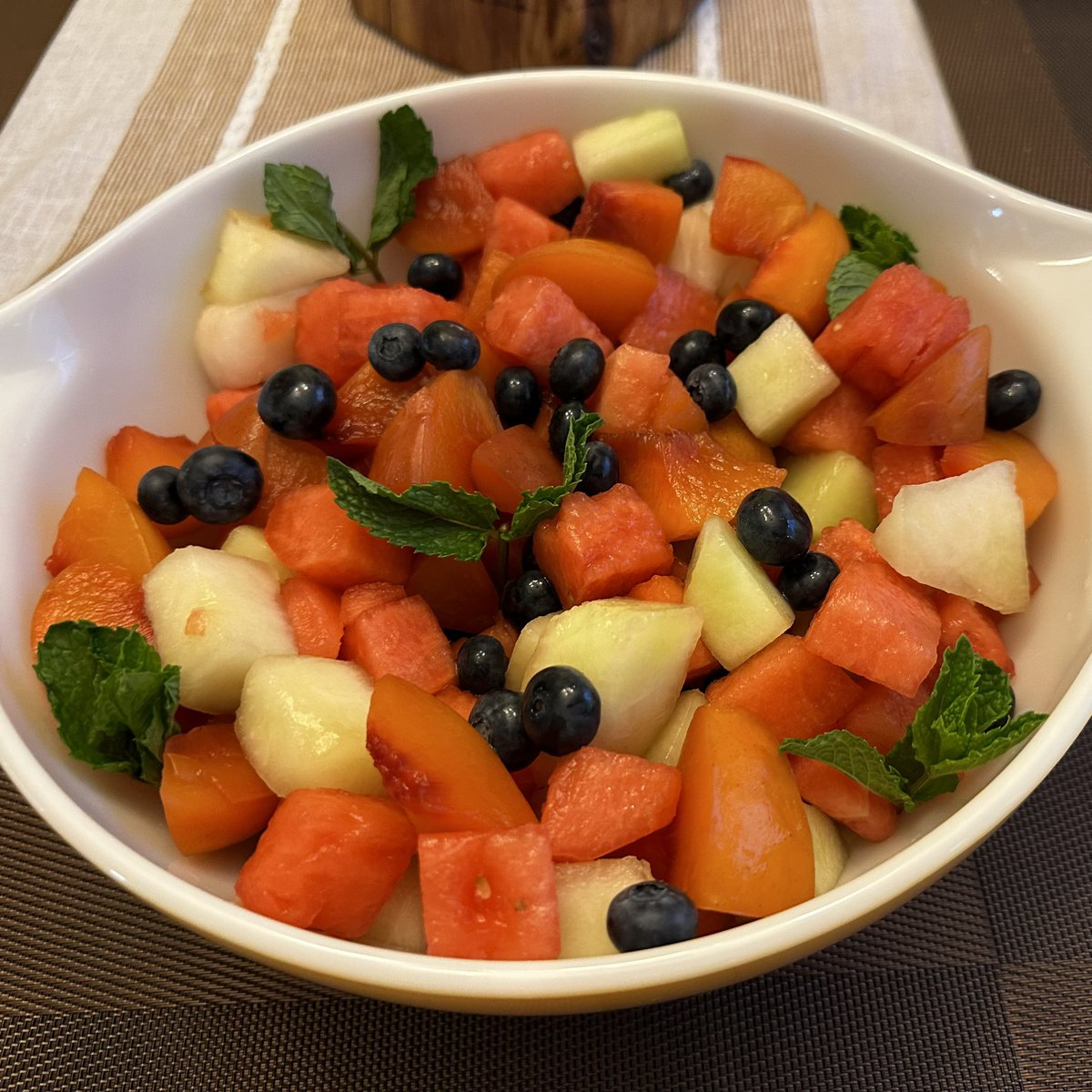 nimyra's tweet photo. We had a D&amp;D and brunch day so it seemed like the perfect time to try out the Fruit Salad and Complete Breakfast 🥞✨

Some of the fluffiest pancakes I’ve ever made! 😋 https://t.co/vjqBn7OW6P