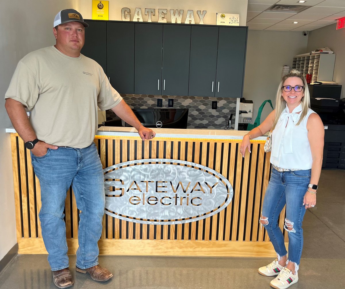 Welcome (back) to Gateway Electric! Glad to have you a part of our awesome Chamber Community again!

Shout out to our awesome Ambassador Sarah and Emily Lynch, Realtors - BHGRE - The Goodlife Group for extending a warm welcome to our new members!
#workingtogether #Gretnachamber