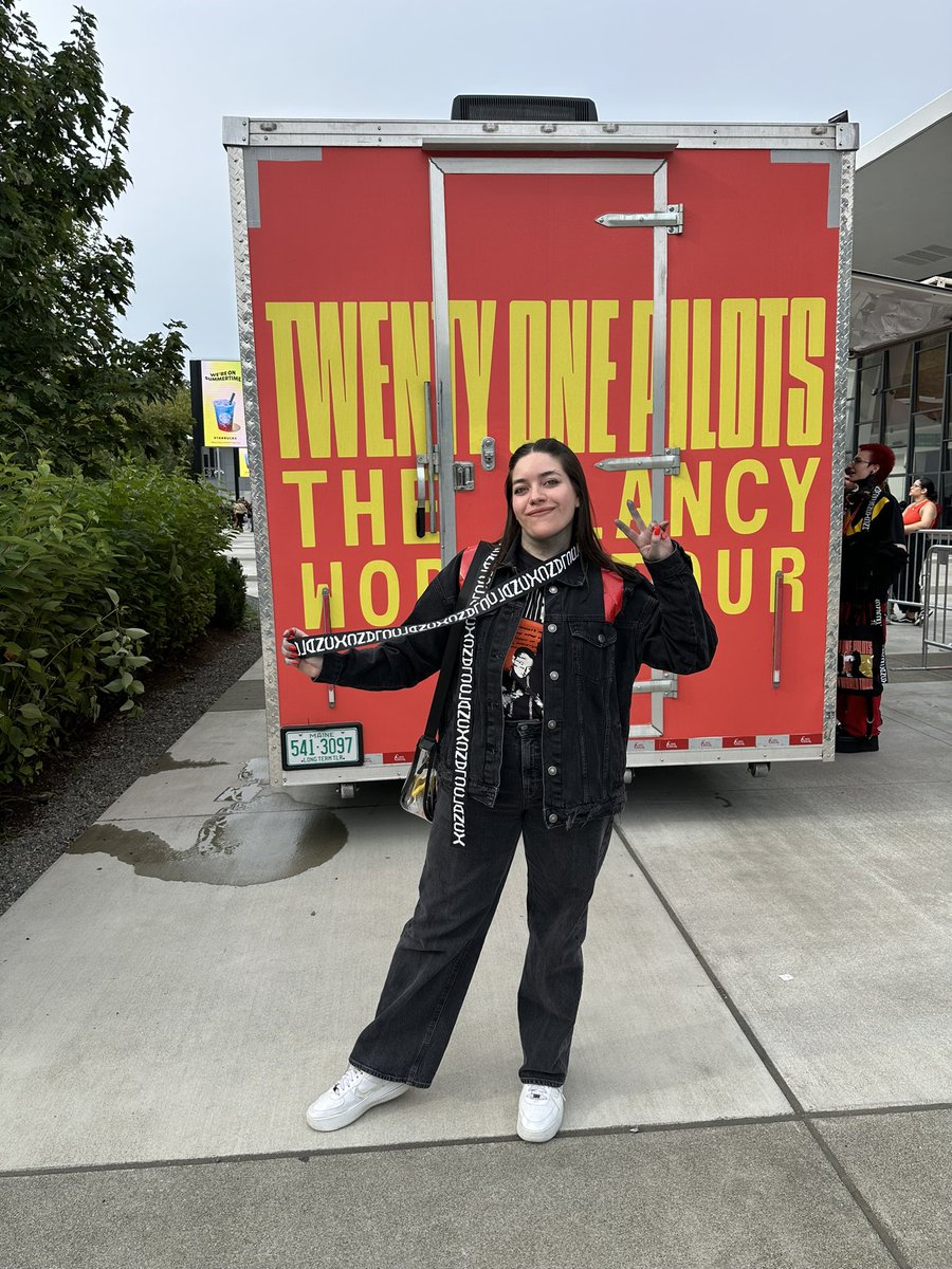 orianaviter's tweet photo. Quick update ❤️‍🩹🥺 #ClancyWorldTour https://t.co/Uy1IM6xCgy