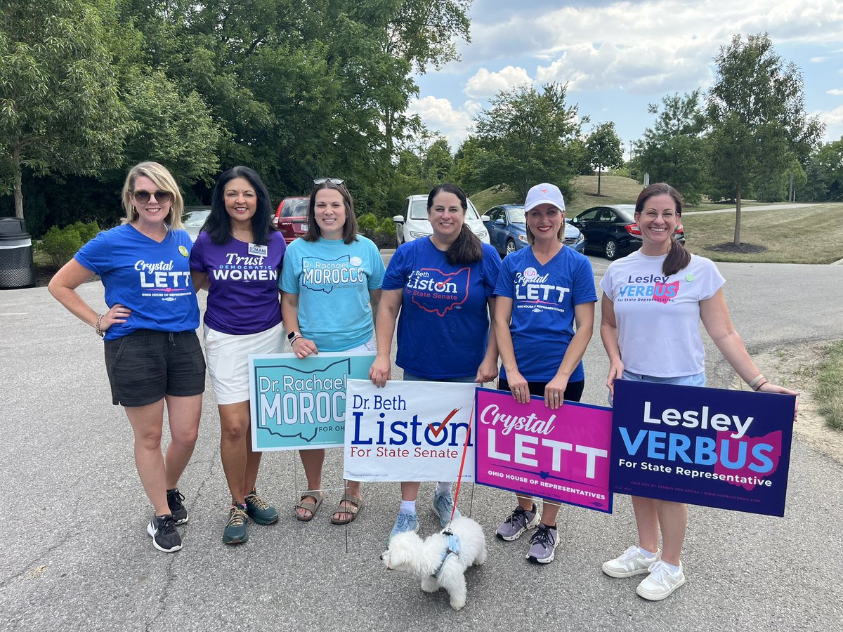 LesleyVerbus4us's tweet photo. #WhenWeFightWeWin! This is how @OHDems win elections, and #FlipOHBlue! Great canvass launch with @Russo4Ohio @Liston4Ohio @LettsGoOhio @AnitaSomaniMD @rachael_morocco, letโs send this amazing group of women to the Statehouse on Nov. 5th! ๐๐ณ๏ธ๐บ๐ธ๐ @OhioHouseDems https://t.co/gWDKaM3pzL