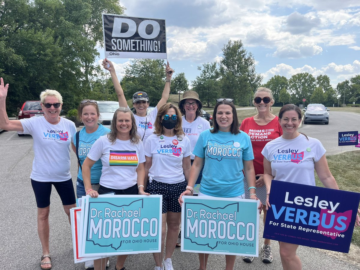 LesleyVerbus4us's tweet photo. #WhenWeFightWeWin! This is how @OHDems win elections, and #FlipOHBlue! Great canvass launch with @Russo4Ohio @Liston4Ohio @LettsGoOhio @AnitaSomaniMD @rachael_morocco, letโs send this amazing group of women to the Statehouse on Nov. 5th! ๐๐ณ๏ธ๐บ๐ธ๐ @OhioHouseDems https://t.co/gWDKaM3pzL