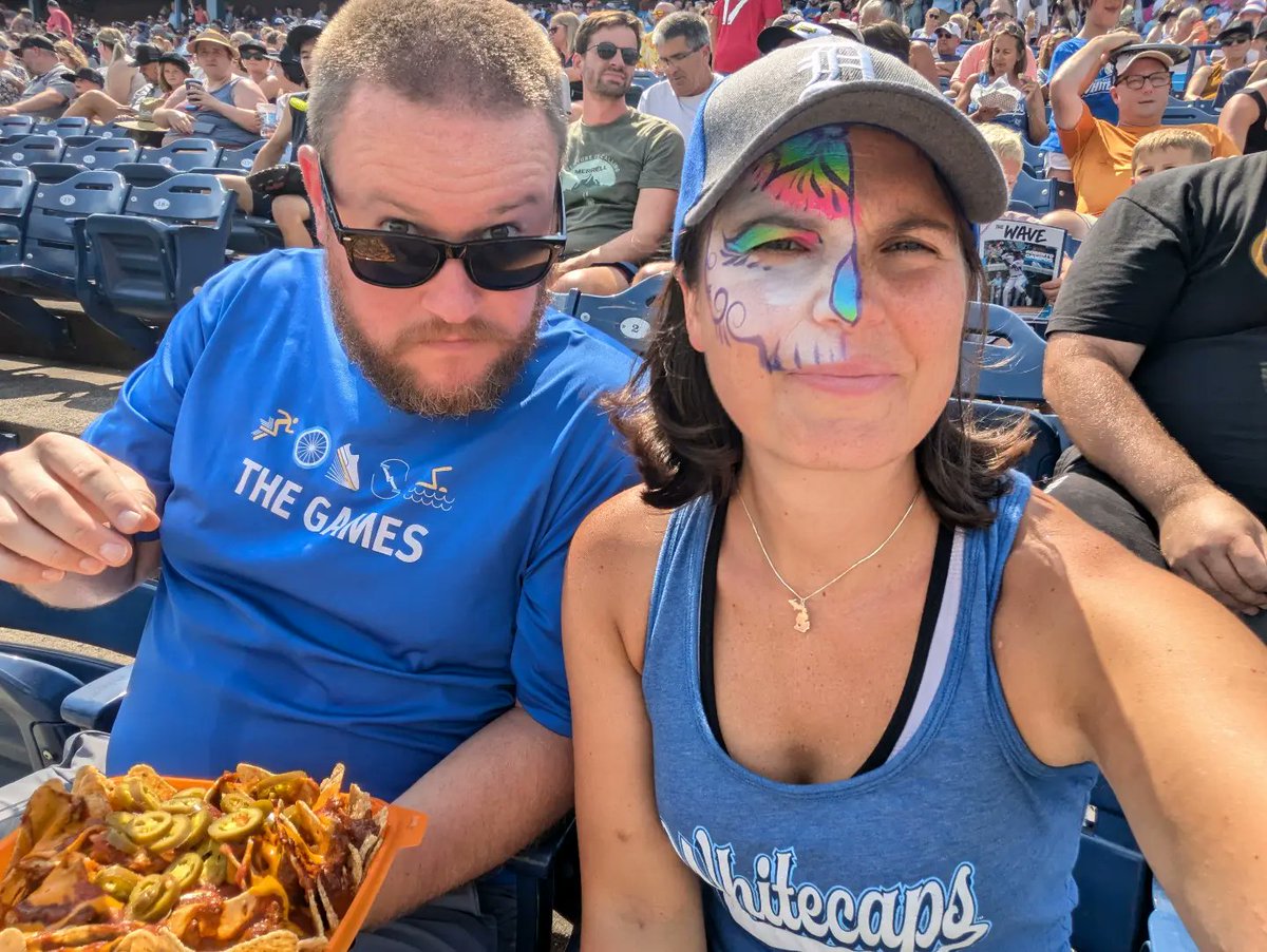 emvmiller's tweet photo. Perfect day for a Calveras game!⚾💀 Last day of summer 😭 @wmwhitecaps #capscam #wcaps https://t.co/pxvVxMskIu