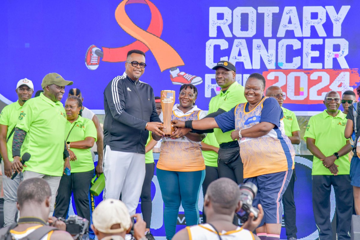 UgRotaryCancerP's tweet photo. The Past @d9212_ Governor Nyaga officiated the recognition of @Parliament_ug as a platinum sponsor of the #RotaryCancerRun24 on behalf of the organizing committee at UMA Lugogo parking grounds. #SpreadMagicInEveryStep https://t.co/0M0qE5gKc8