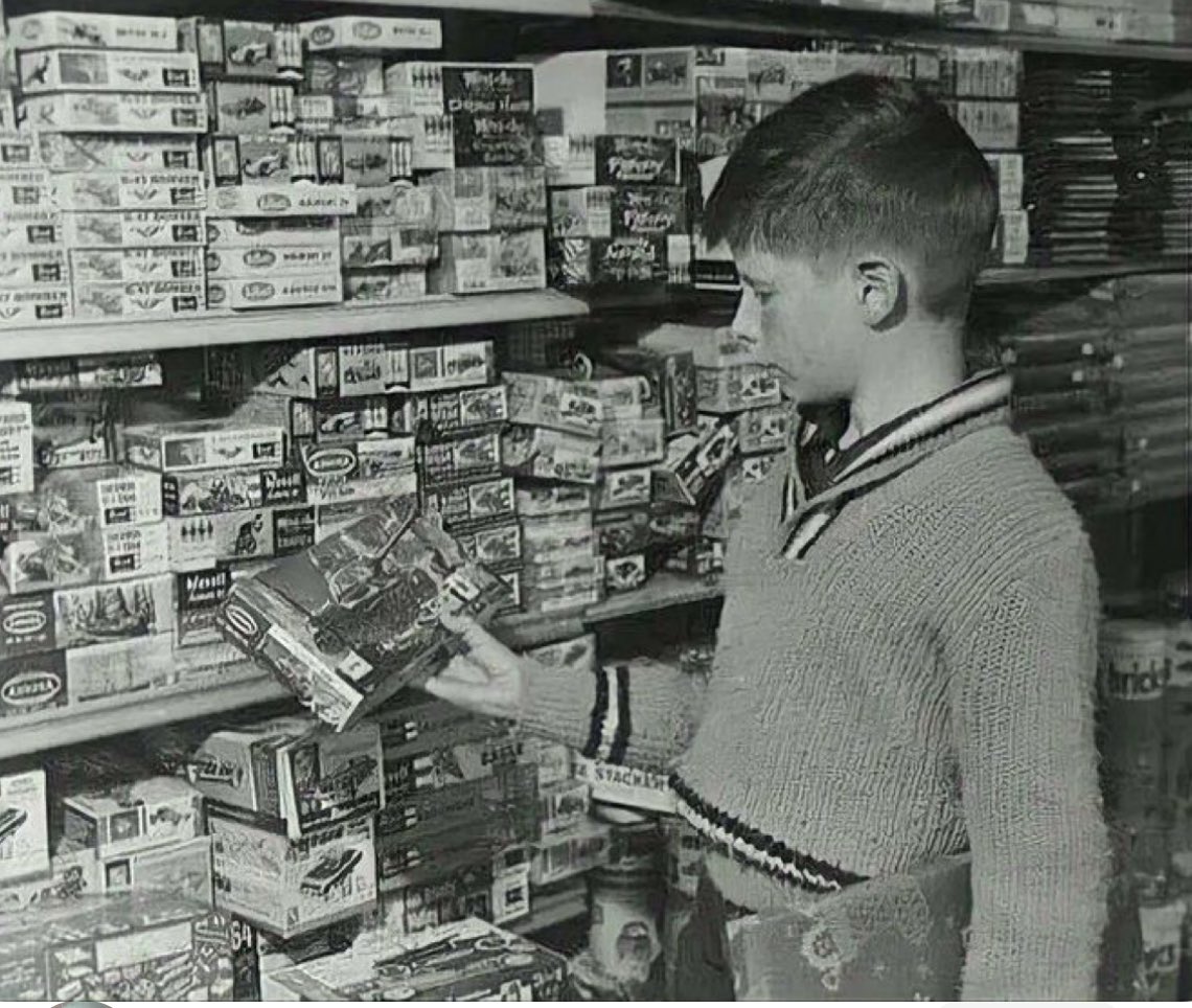 Christo03770888's tweet image. A rare treat… a trip to the model shop… did it get any better 🤔