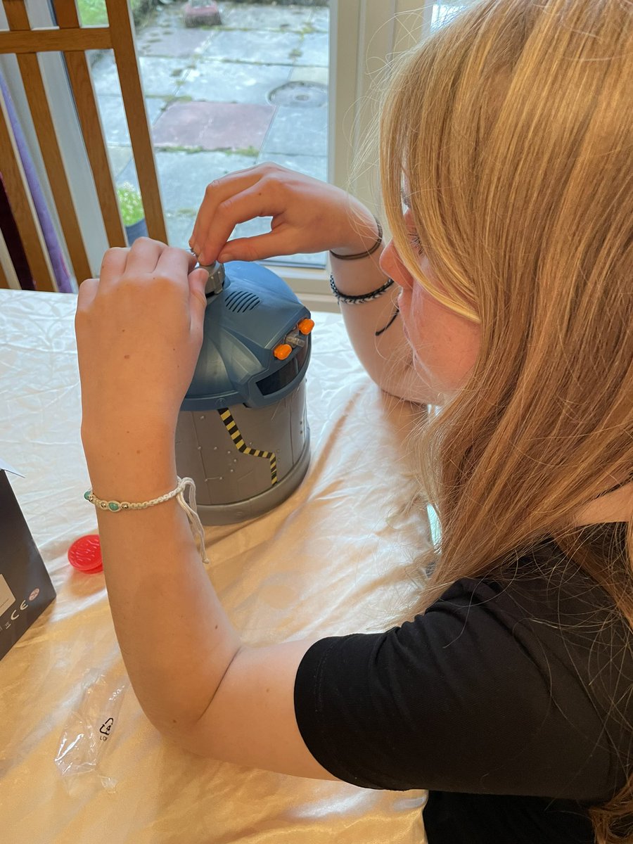 KentishLass28's tweet photo. So excited about our Despicable Me 4 Transformation Chamber ! #DM4 https://t.co/sarRnVHzMR