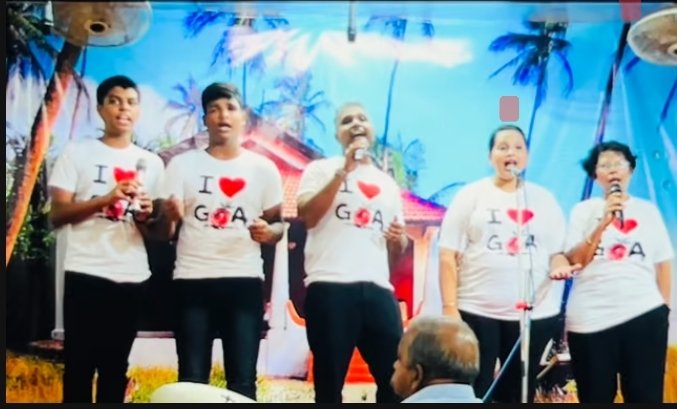 BuzzFlare's tweet photo. Goans in Mumbai celebrated World Goa Day on August 24th at the Goan Institute’s ILA Hall in Girgaon, organized by the Goan Institute and Maharashtra Konkani Kala Sanstha.
#WorldGoaDay #GoanInstitute #Mumbai https://t.co/CnrohIAN0A