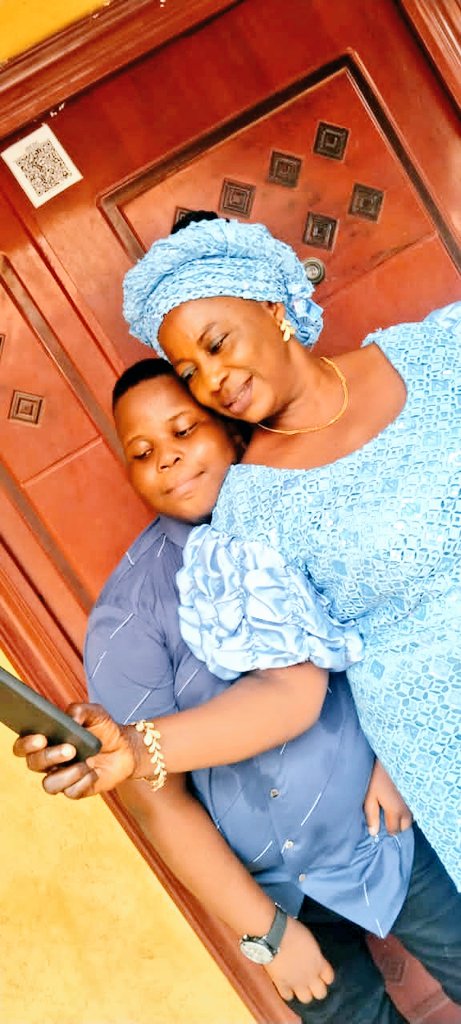 lugolee17's tweet image. Awon temi