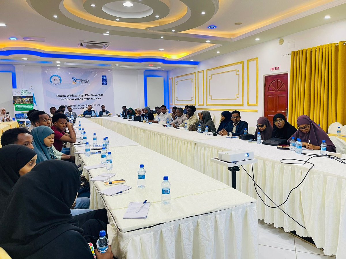 SOMALIAYOUTHHUB's tweet photo. The National Youth Consultation on the Summit of the Future, led by @MoYS_Somalia &amp; @SomaliaYouthHub with @UNDPSom has shaped a draft Youth Declaration, amplifying voices across the nation. #SomaliaYouth #SummitOfTheFuture https://t.co/jMts8CZAtQ