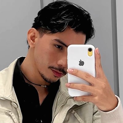 Davi13130's tweet photo. #NovaFotoDePerfil https://t.co/2Hsh69sPh4