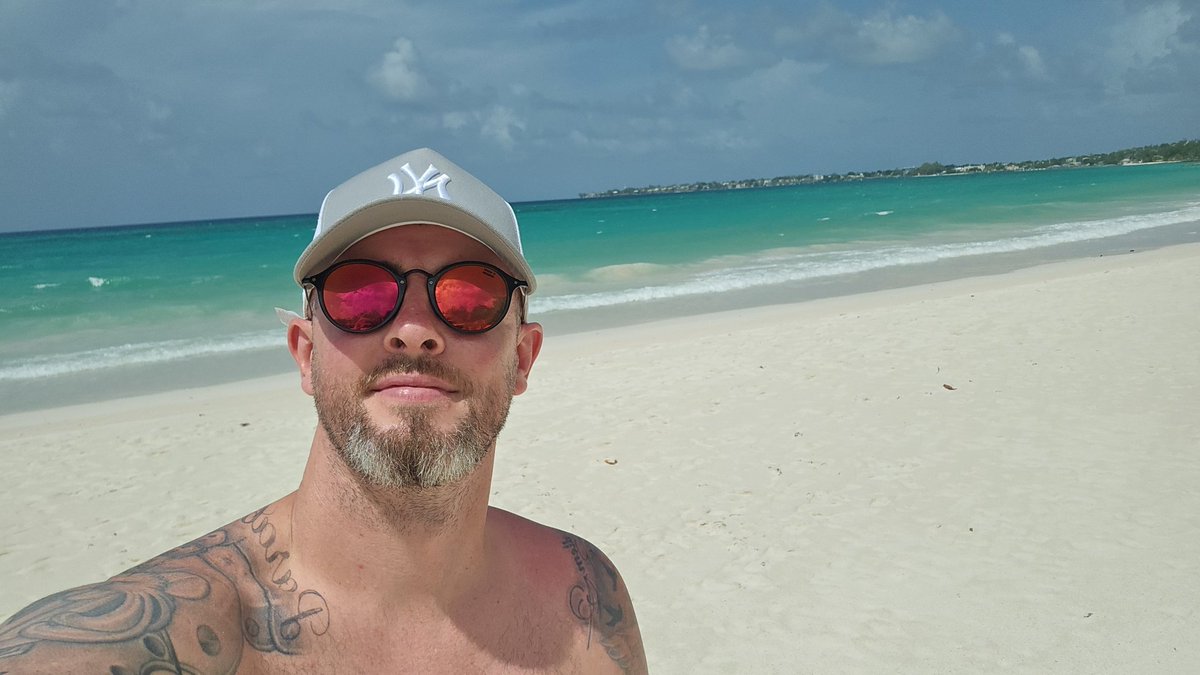 Darko201089's tweet photo. Barbados in hurricane season is unbelievable! 😍 if you've never been ... go! https://t.co/9Xc5Y1TA6l