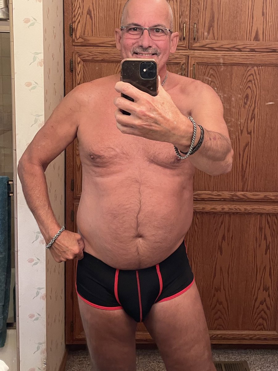 Coastalguy8 tweet media