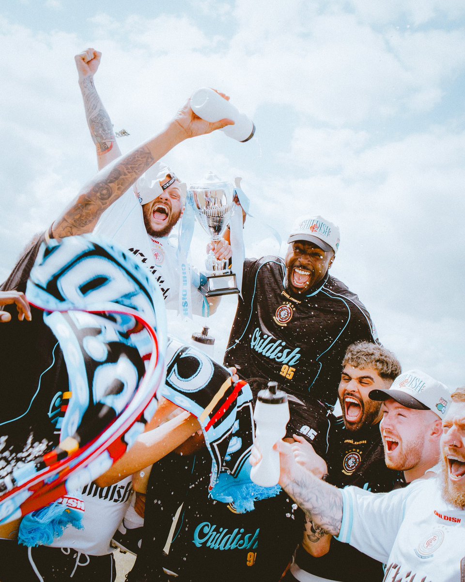 RomellCHenry's tweet image. CHILDISH CHAMPIONSHIPS OUT NOW 
CHILDISH CHAMPIONSHIPS OUT NOW 
CHILDISH CHAMPIONSHIPS OUT NOW 
CHILDISH.COM