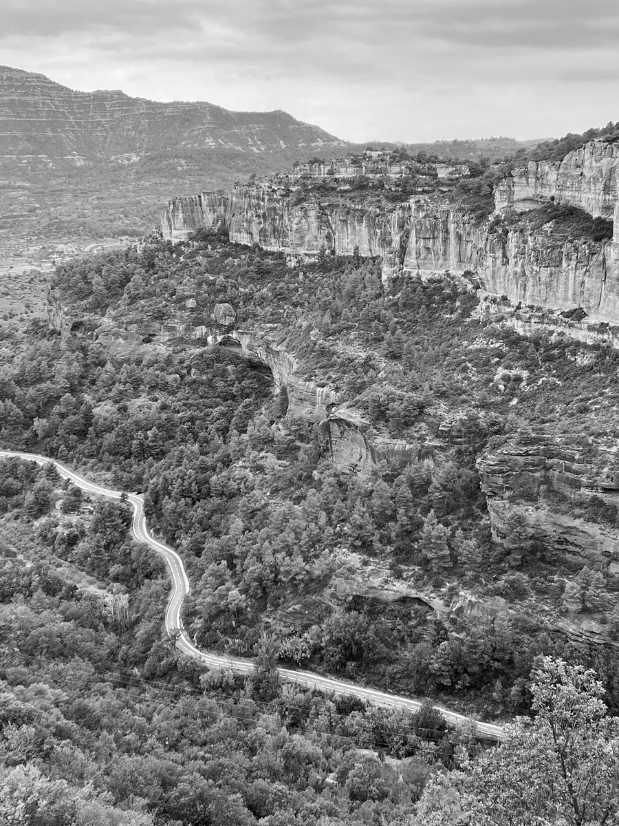 labolainfinita's tweet image. 📸 Siurana 

#Fotography by Carles Llop

#Fotografia #Siurana #SomPhotoKm0 #GentDelCampGentDelLlamp #Priorat