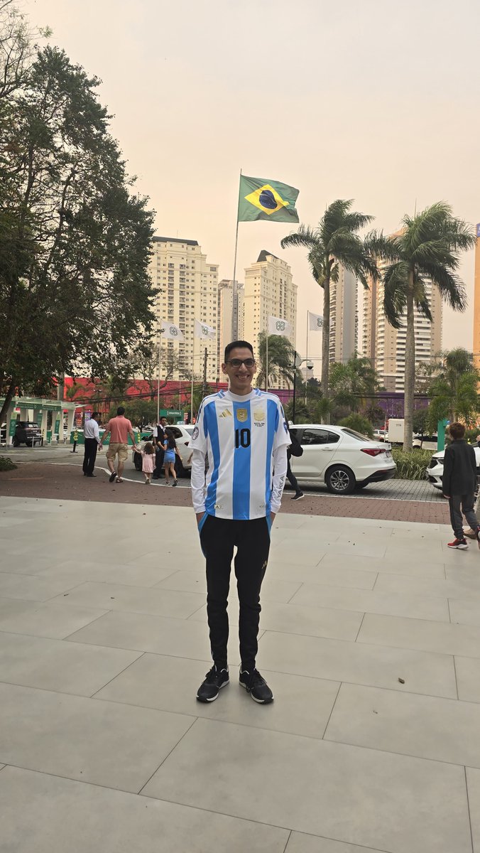 Karlanndro's tweet photo. En estos días participé del evento The War Within organizado por Blizzard Latam en Brasil.
Fue una experiencia maravillosa y conocí a gente espectacular, gracias por invitarme 👏🥹
@elTodoWarcraft @SoyDange @yosoyxano @Lolirotve  
Luego subo el blog! https://t.co/TgBkLsR9Lr
