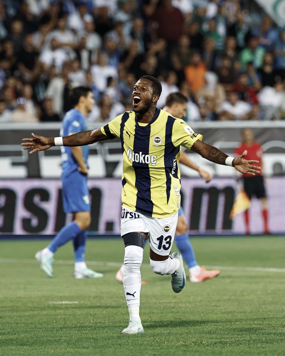 Rizespor’a karşı 3 gol bulan Fred, kariyerinin ilk hat-trickini yaptı. 

@UmutBilgeen
