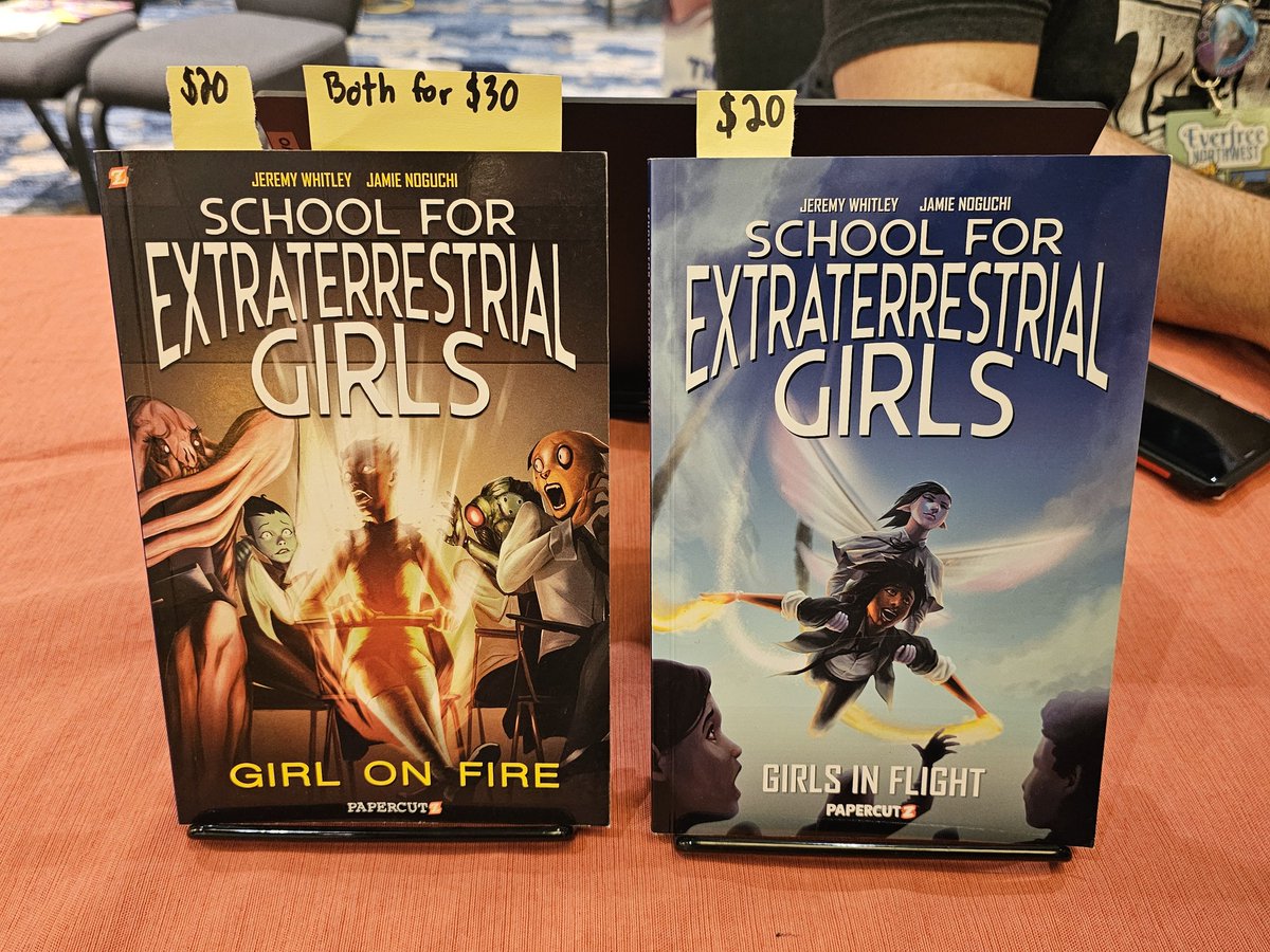 Get it while they're hot! Last 2 books @jrome58 ! Make him sell out !  Also great vendor hall buys all around con! Spend those bits!!