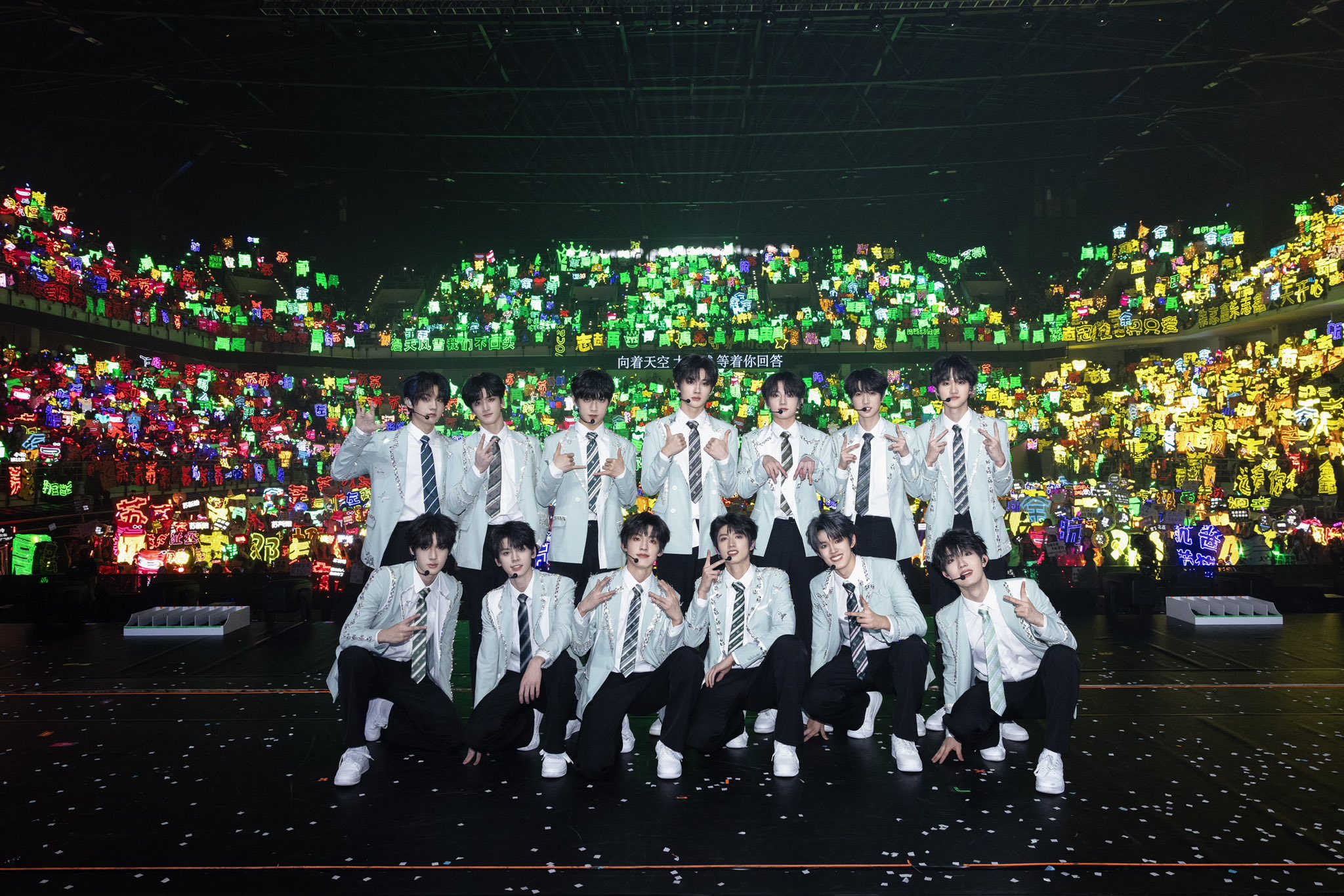 TF家族三代 TOP登陆少年组合 TF _ING まとめ売り TF家族三代 TOP登陆少年组合 TF _ING まとめ売り