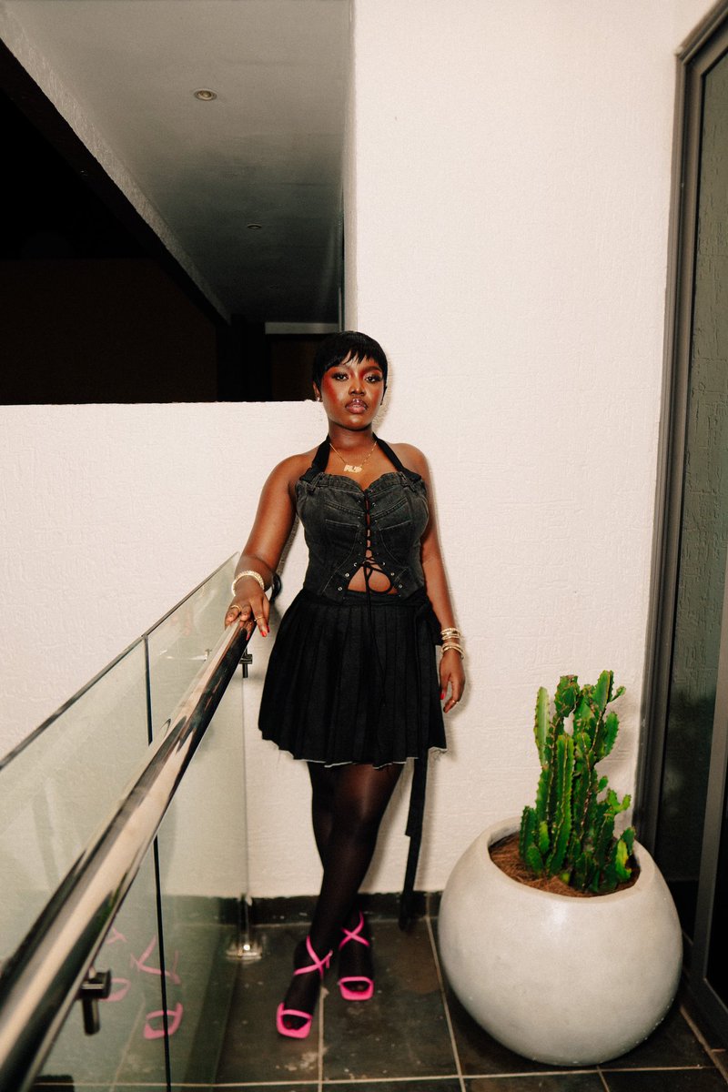 garage tonight 🫶🏽