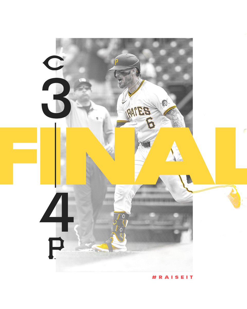 Pirates's tweet photo. Walkoff Win! ✔️

#RaiseIt https://t.co/LnJZhih91F