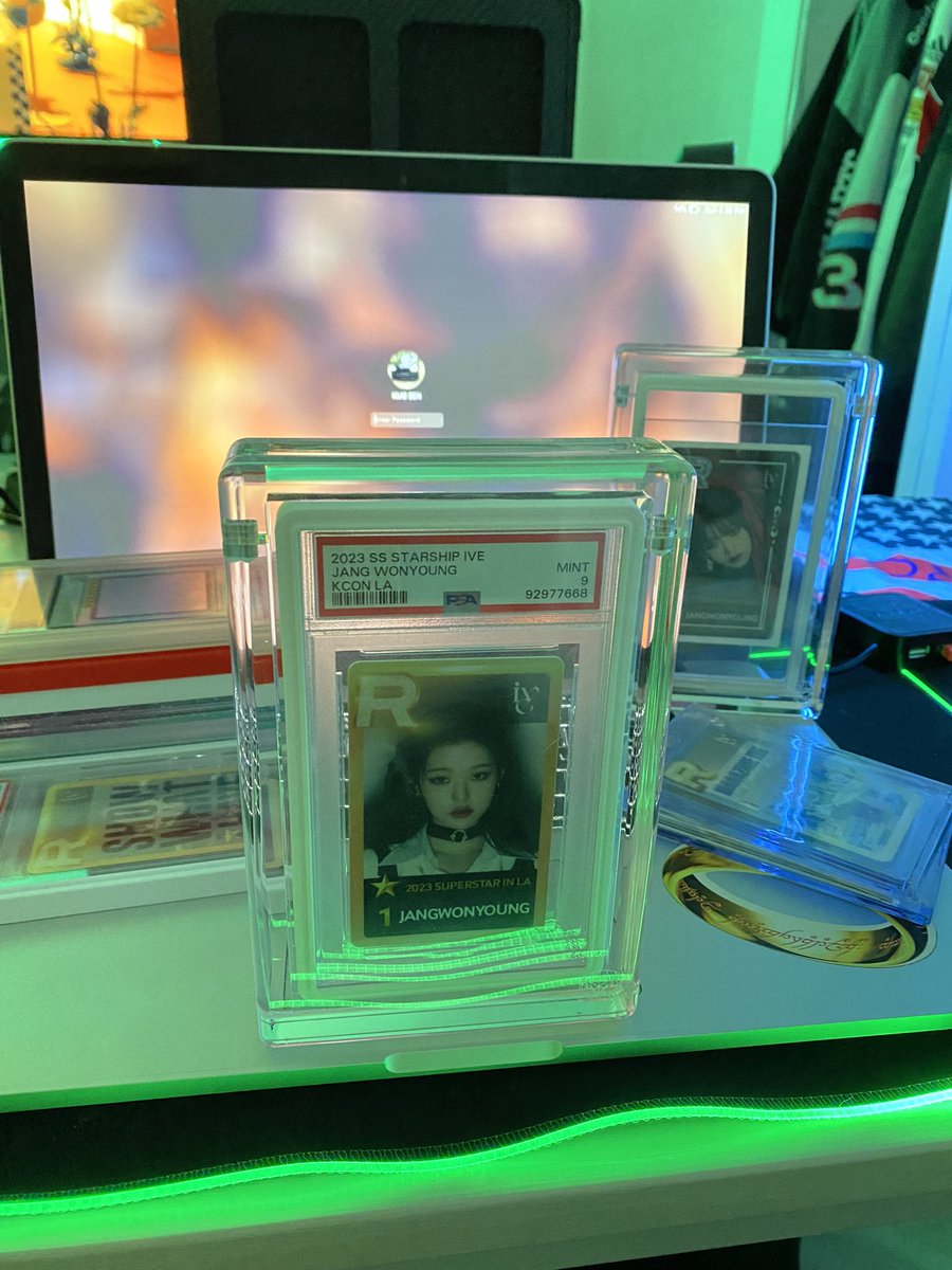 BenEttedgui's tweet photo. The only PSA 9 ever graded! #Kpop #Kcon #KconLA #Jangwonyoung #Wonyoung #Photocard #SuperStar #IVE https://t.co/bDLyEtitkX