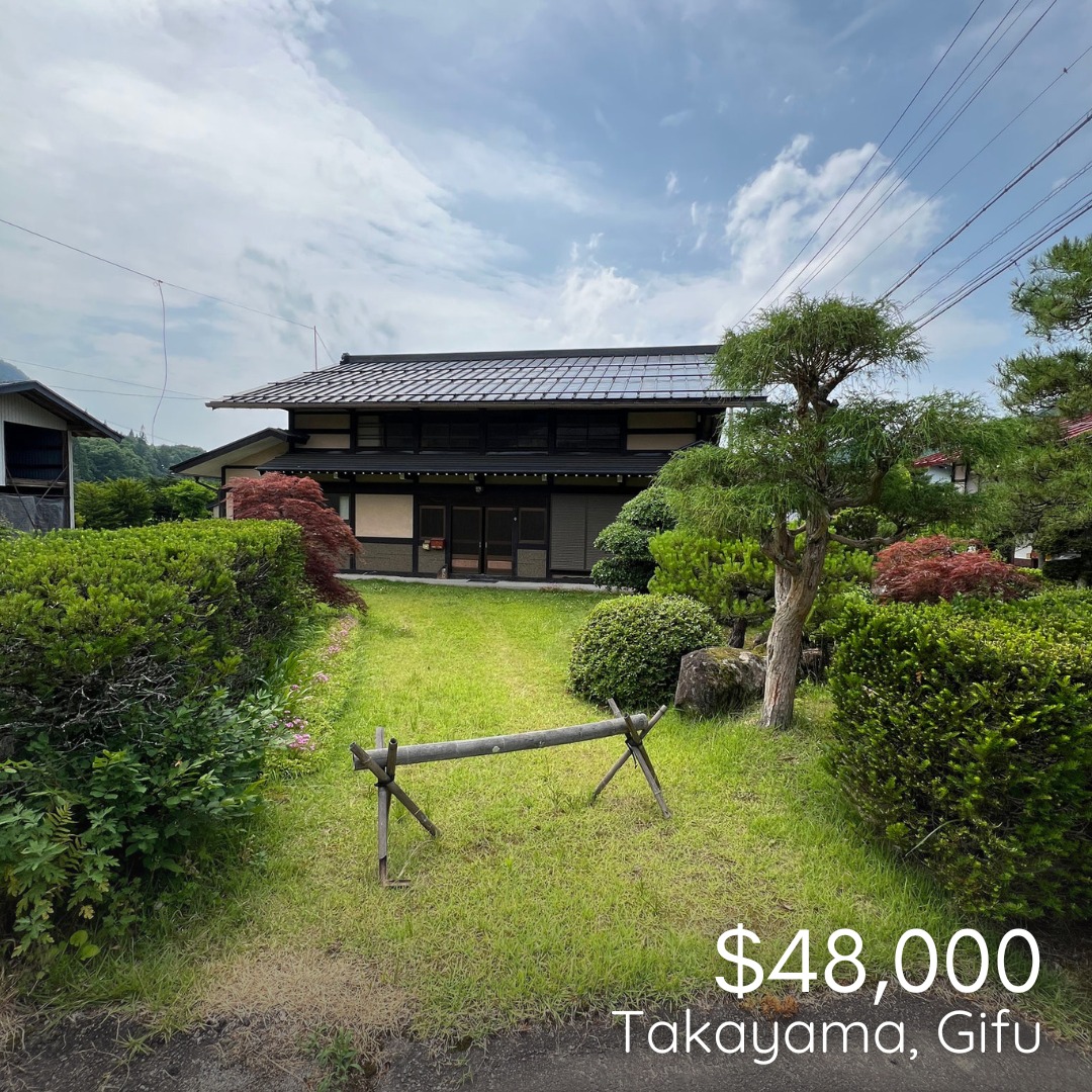 kamalzharif's tweet photo. Di Jepun, wujud rumah percuma dan orang luar pun boleh 'beli' rumah percuma itu. 

Ada yang berharga bawah daripada USD 500. Boleh tengok ini
https://t.co/xqZquD22pe

Orang Jepun memanggilnya sebagai 'Akiya' bermaksud rumah kosong. Siap ada website khas yang mengumpulkan rumah akiya. Ada yang berharga 0 yen, bermakna RM 0. 
Tuan, puan boleh tengok pautan ini:
https://t.co/lpNQGhT32u
https://t.co/3lOuJ3kOk9
https://t.co/A2nafw1Lsj

-bebenang-