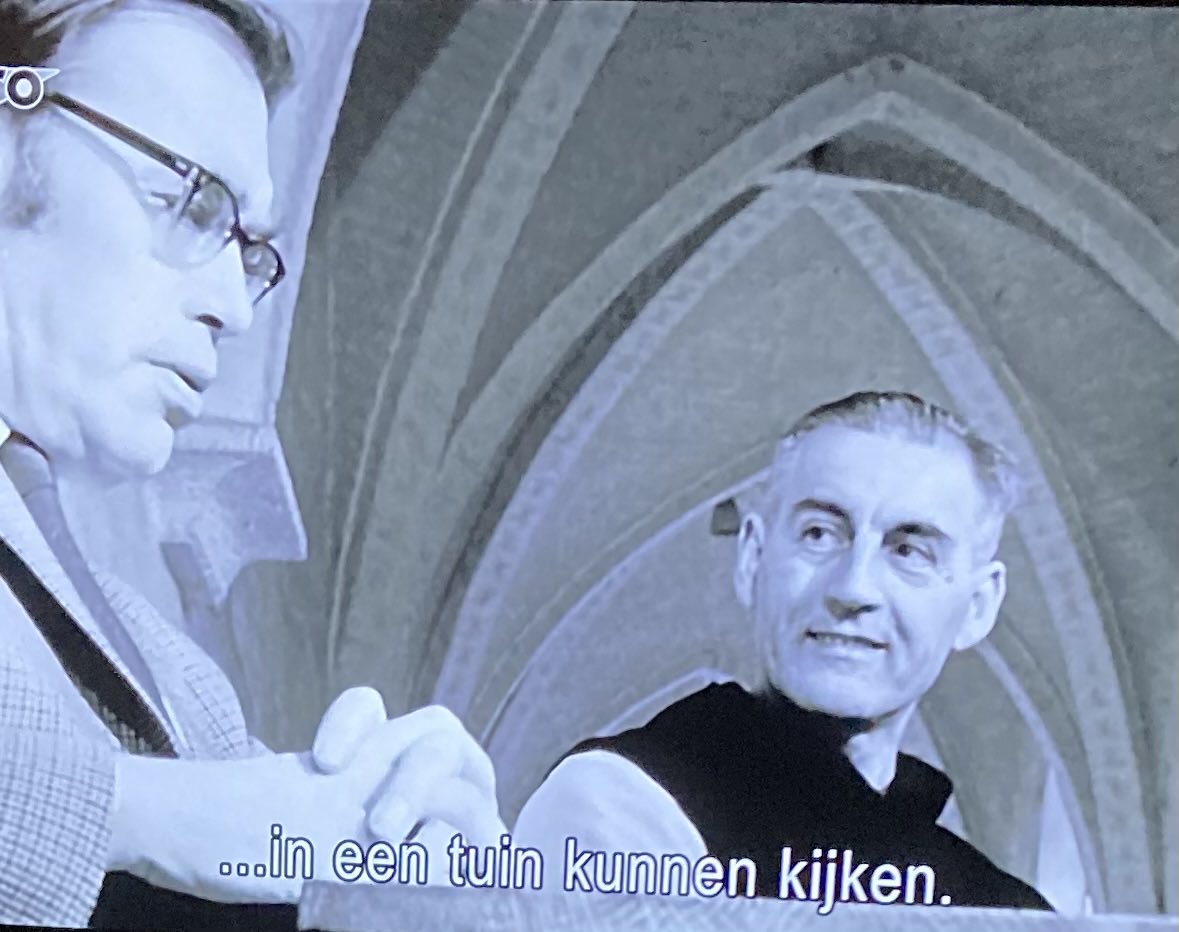 wildebruine's tweet photo. En dan ook nog #Bomans een historisch interview met zijn broer. Herinner me het nog als de dag van gister. #zomergasten https://t.co/uHEXyLuwjC