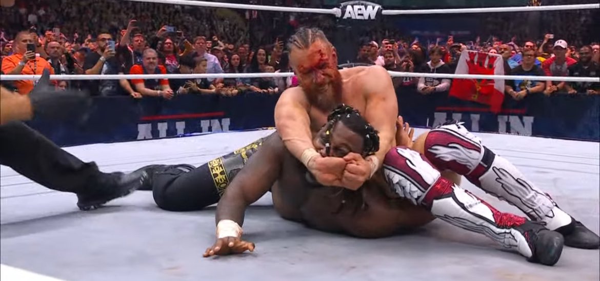 WrestleFeatures's tweet photo. What did you make of that classic? https://t.co/may9yDCFdT
