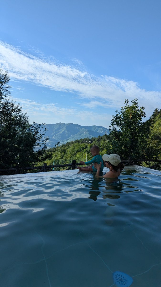 mulia's tweet image. An Italian agriturismo in the mountains at the border between Tuscany and Emilia Romagna. A beautiful and relaxing spot to enjoy a hot summer Sunday!