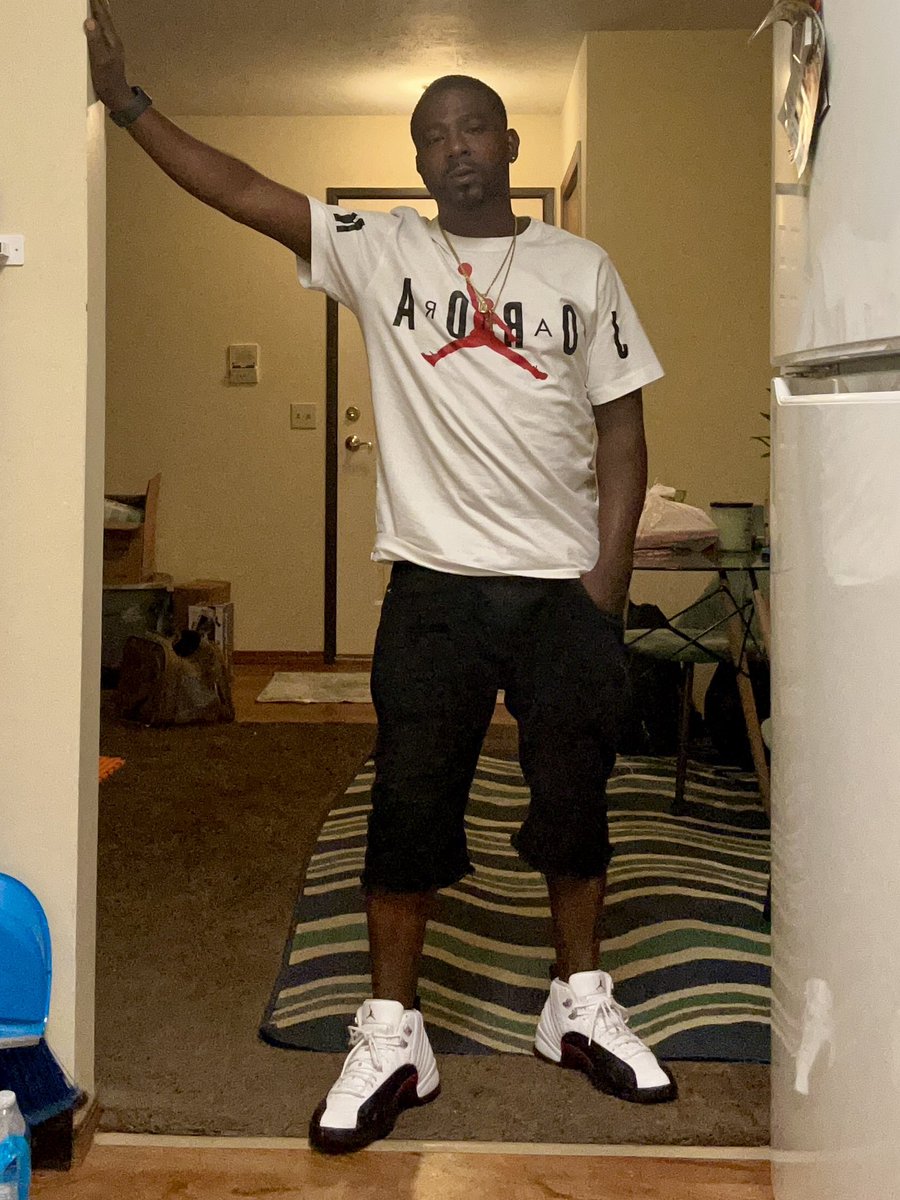 farrow5_ronnie's tweet photo. Wassup https://t.co/noy7yh5E3R