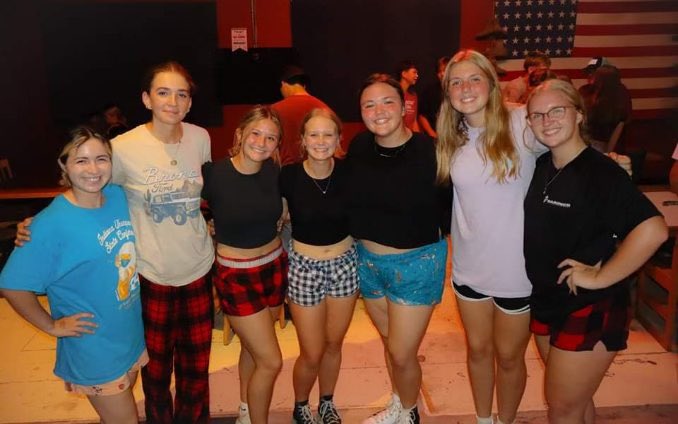 Oceana Reiser (@oceana_reiser) on Twitter photo First half of the day is dedicated to softball, and the rest of it is to line dancing! 🤗 <a href="/cpdogs_reiser/">CPBulldogsReiser</a> First half of the day is dedicated to softball, and the rest of it is to line dancing! 🤗 <a href="/cpdogs_reiser/">CPBulldogsReiser</a>
