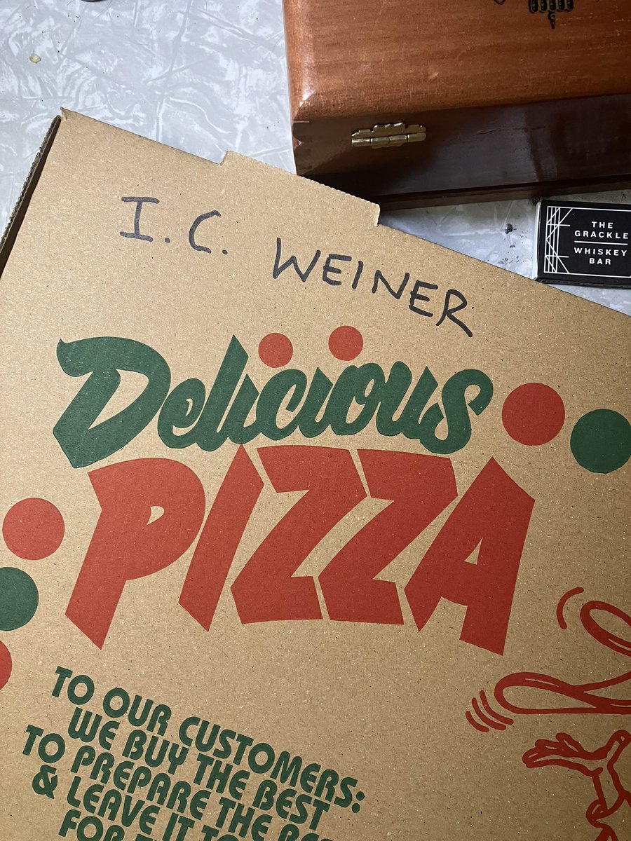 FrankSebben's tweet image. I call this order my “cartoon pizza”