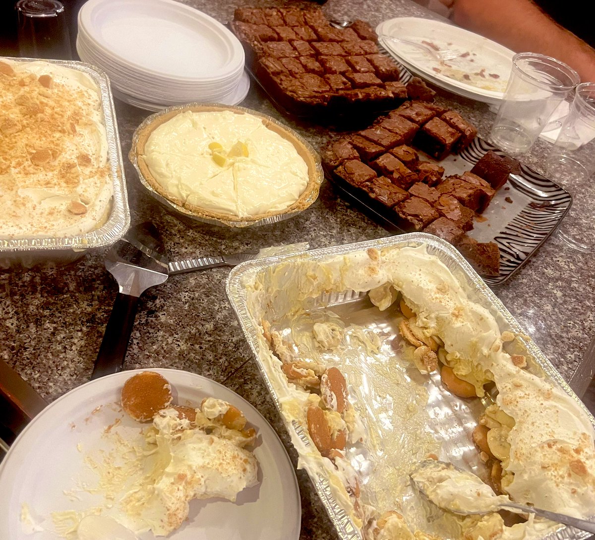 CoachShockEHSFB's tweet photo. The Standard ate well tonight! It couldn’t be done without my wonderful wife, she’s the real chef! The appetizers didn’t last until pictures! Appreciate these Men and their hard work! Excited to see how we improve over the season! #WeEatGood #EatGoodPlayGood #FinishEmpty https://t.co/yG4dDChBuu