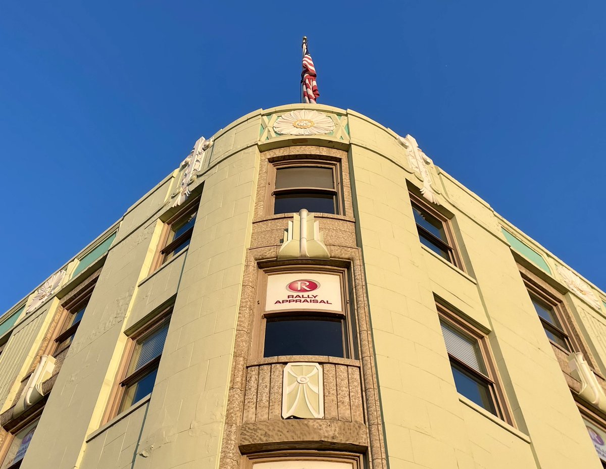 Midwest Modern tweet media