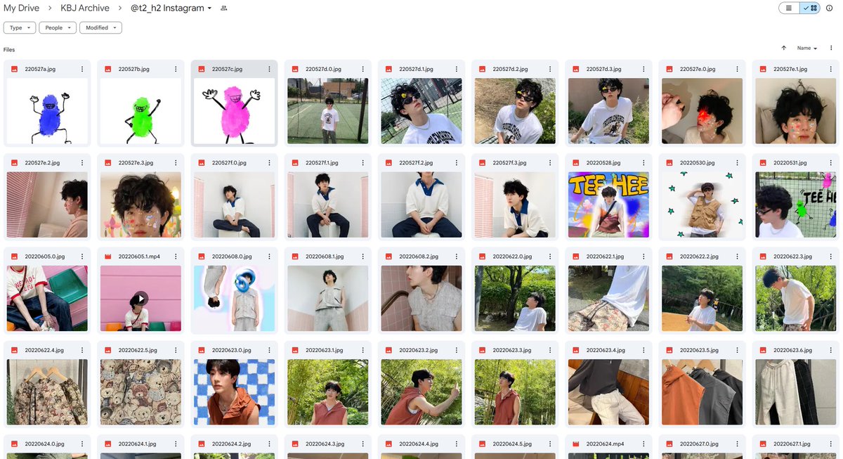 it’s a shame he took it down but if anyone wants the photos, it’s sorted by date in the link on my profile…