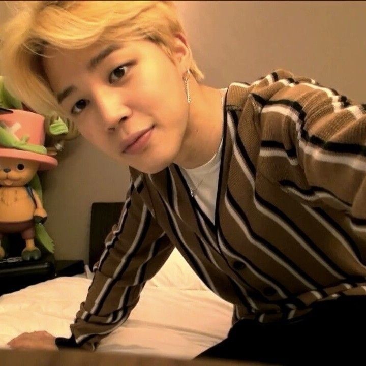 marrowoftides's tweet photo. ⠀⠀  
 𝐏𝐎𝐕: 𝐕ocê bobeou, e eu peguei a sua câmera emprestado.
⠀⠀ https://t.co/k8v9FbBsCH