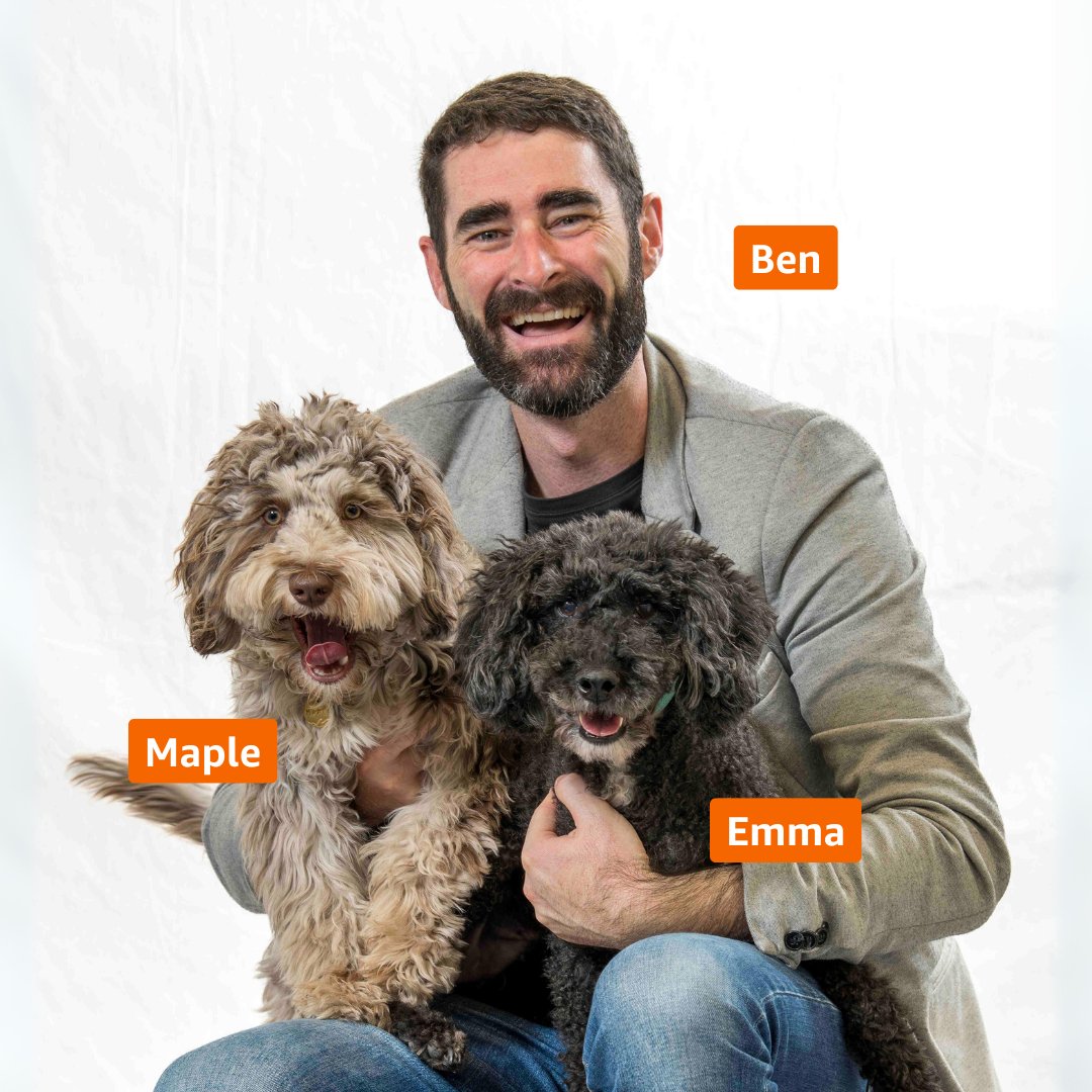 AmazonAustralia's tweet image. Happy #InternationalDogDay to our amazing Pupazonians 🙌🐾

#OfficeDogs #AmazonAustralia