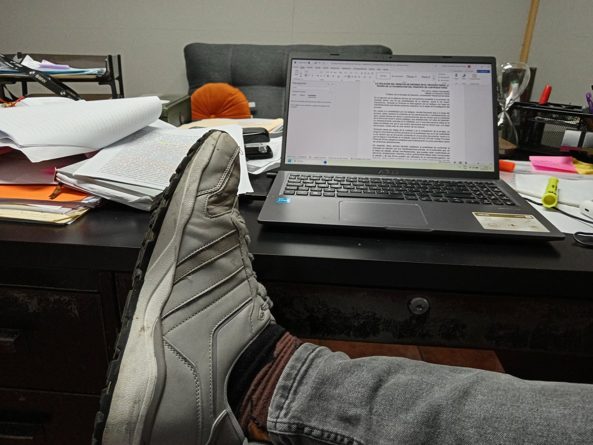 vernyvalerio's tweet photo. ➡️Se viene semana bonita y hay que prepararse, porque la improvisación NO está en nuestro adn. Trabajamos con profesionalismo y pasión. #BufeteValerio #IusDirectum #Desde1998 #AbogadosEspecializados https://t.co/VEzjLq46Ya
