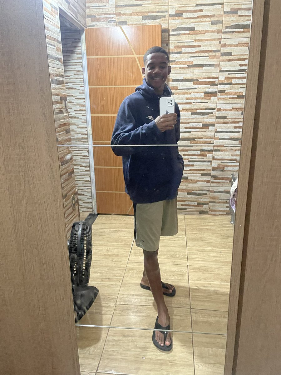 Dindo_do_Levi's tweet photo. “Bem sei que tudo podes , e nenhum dos teus planos pode ser frustrado.” Jó 42:2 🙏🏿🙏🏿 https://t.co/FnfMsaEs9V