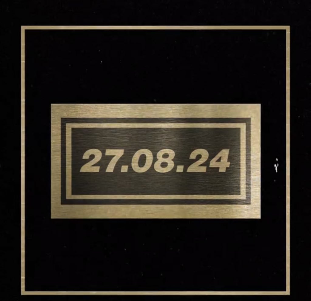 LIAM, NOEL &amp; OASIS HAVE ALL POSTED THIS

HOLY SHIT 🤯