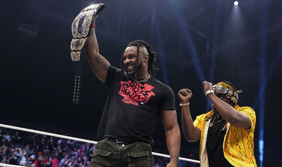 Fightful's tweet photo. Swerve Strickland was a fantastic AEW Champion 

👏👏👏 https://t.co/LByZlsfsgc