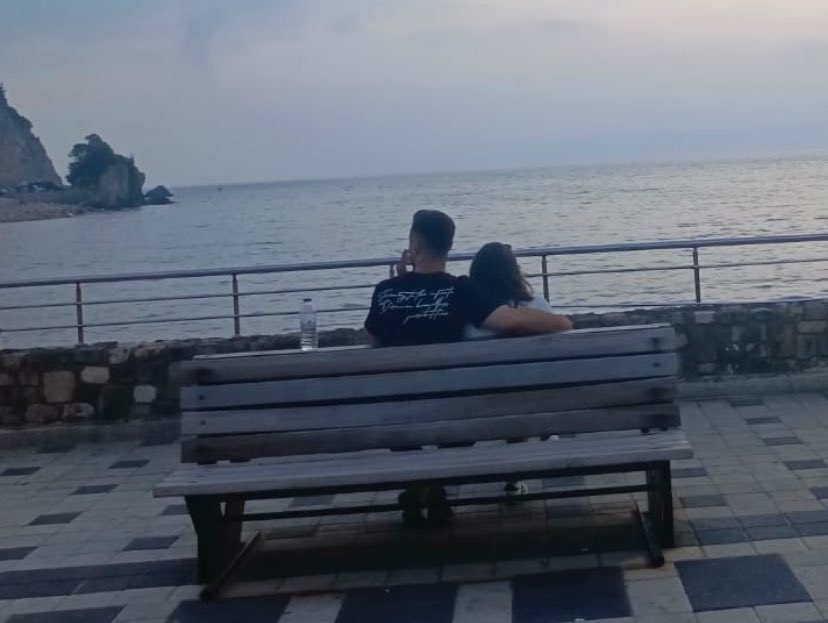 Emir6165979's tweet photo. +Aştık dimi her şeyi
+Aştık güzelim… https://t.co/nASufLmqTH