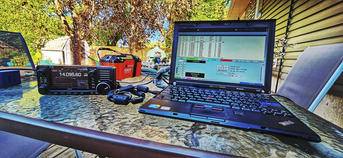 VE5REV's tweet photo. HF Conditions suck yet again. Doing a 1w WSPR test on the 20m #DeltaLoop. I did sneak in an SSB contact with Netherlands on the FT891 tho⚡️ https://t.co/Hidvcq8mLk