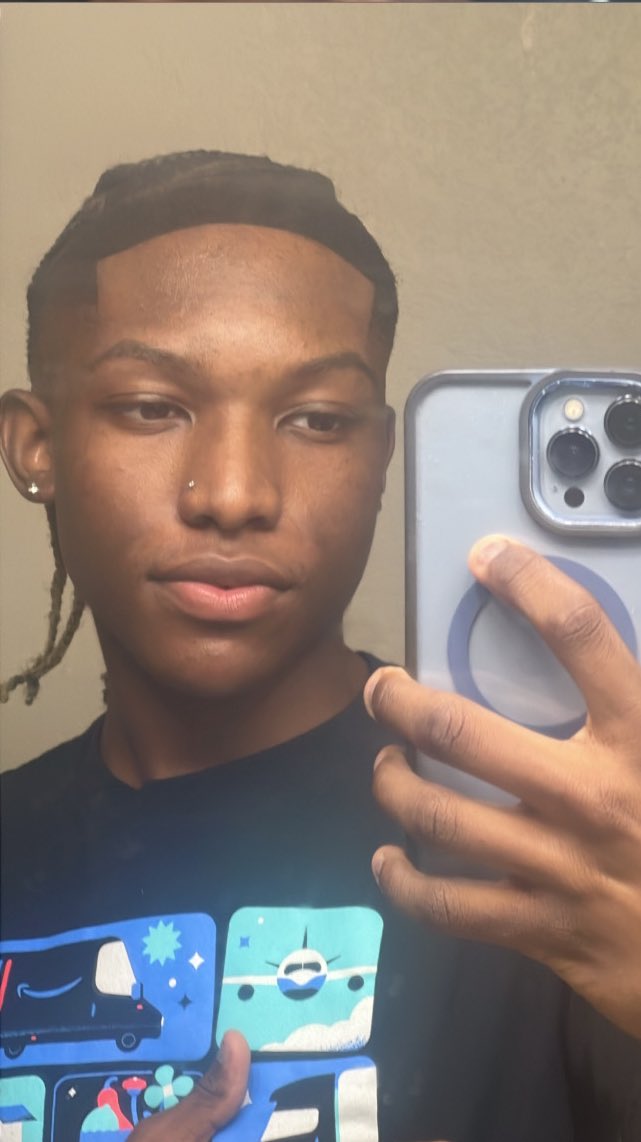 Flicks of me🤍🌀