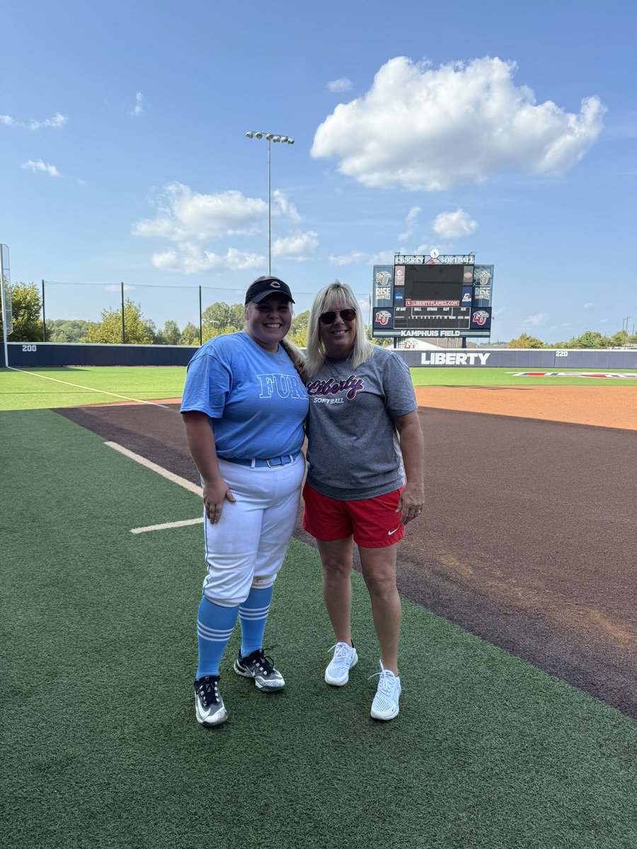 Lynnlee Adkins tweet media