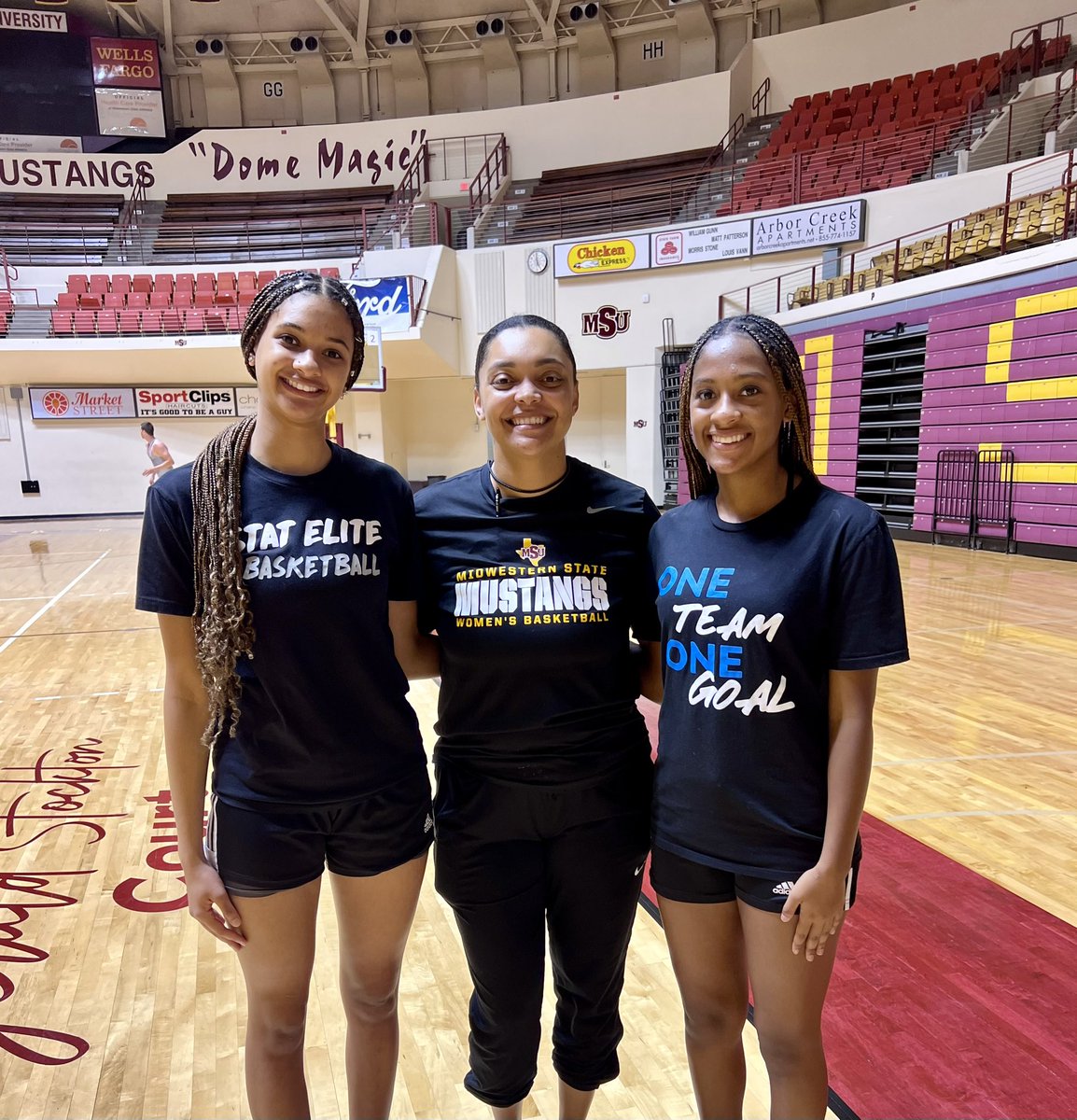 Gabriela Burleson tweet media